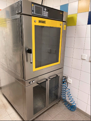 Піч пароконвекційна MIWE AEROMAT