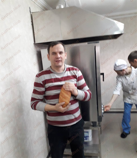 Навчання персоналу роботи на пекарні Технолог Михайло Дичко