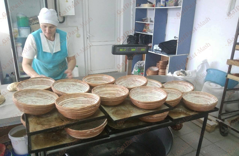 Навчання персоналу роботи на пекарні Технолог Михайло Дичко. Школа пекарів. Відкриття пекарні